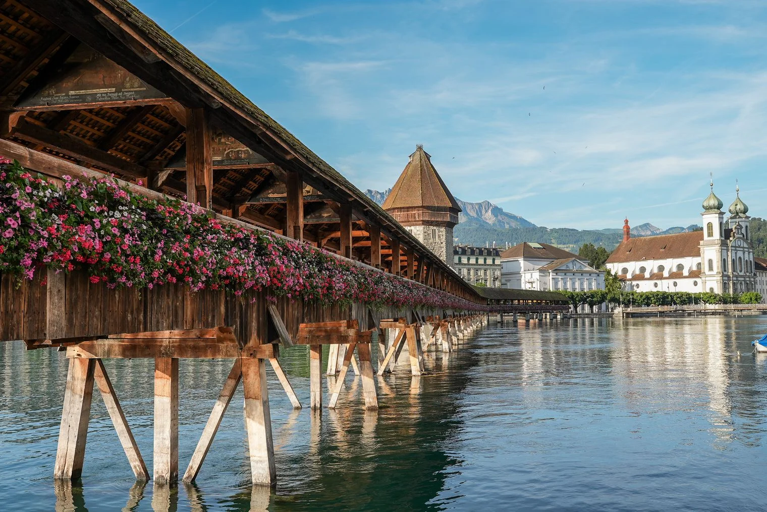 Kapellbrücke mit Wasserturm